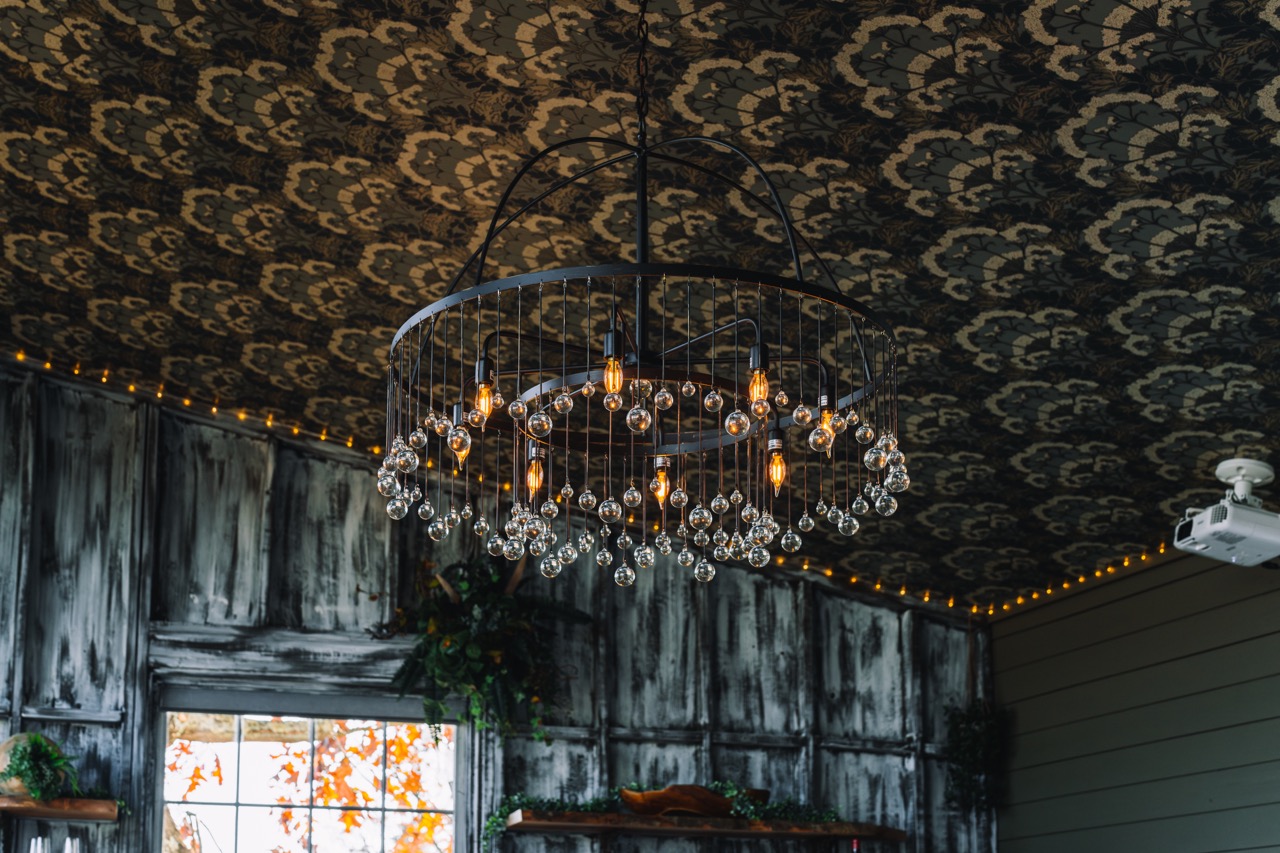 Arhaus Treehaus - Bolt Farm Treehouse